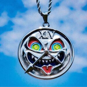 1400 clock chain necklace